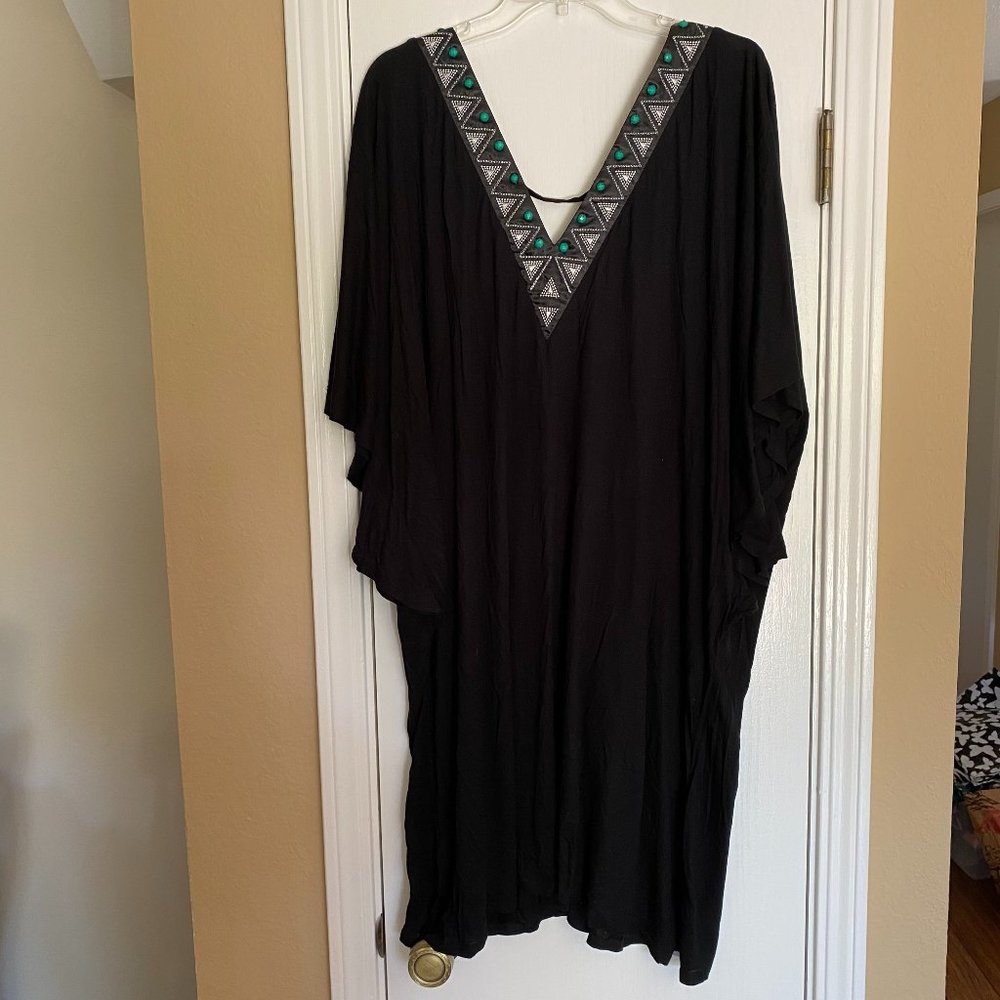 NEW wearabouts v-neck kaftan dress w/ embellishments
